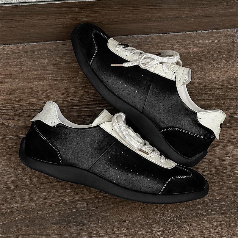 Man's Flat Shoes High Quality  - Outdoor Sport With Sticks 评论和价格